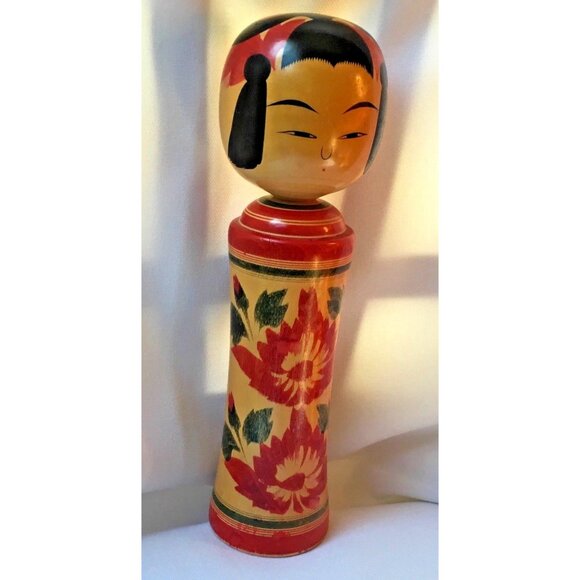 Japanese Kokeshi Doll Kimono Floral Design Hand Painted Flowers 9 1/2 “ - Picture 2 of 7